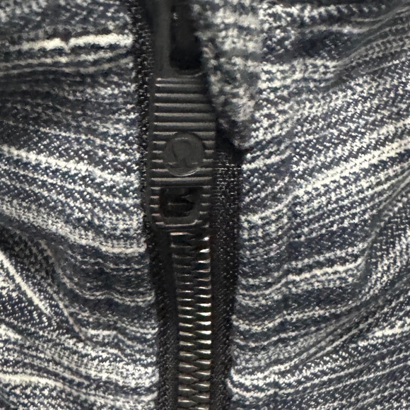 Lululemon Hooded Define Jacket *Nulu - Picture 9 of 13